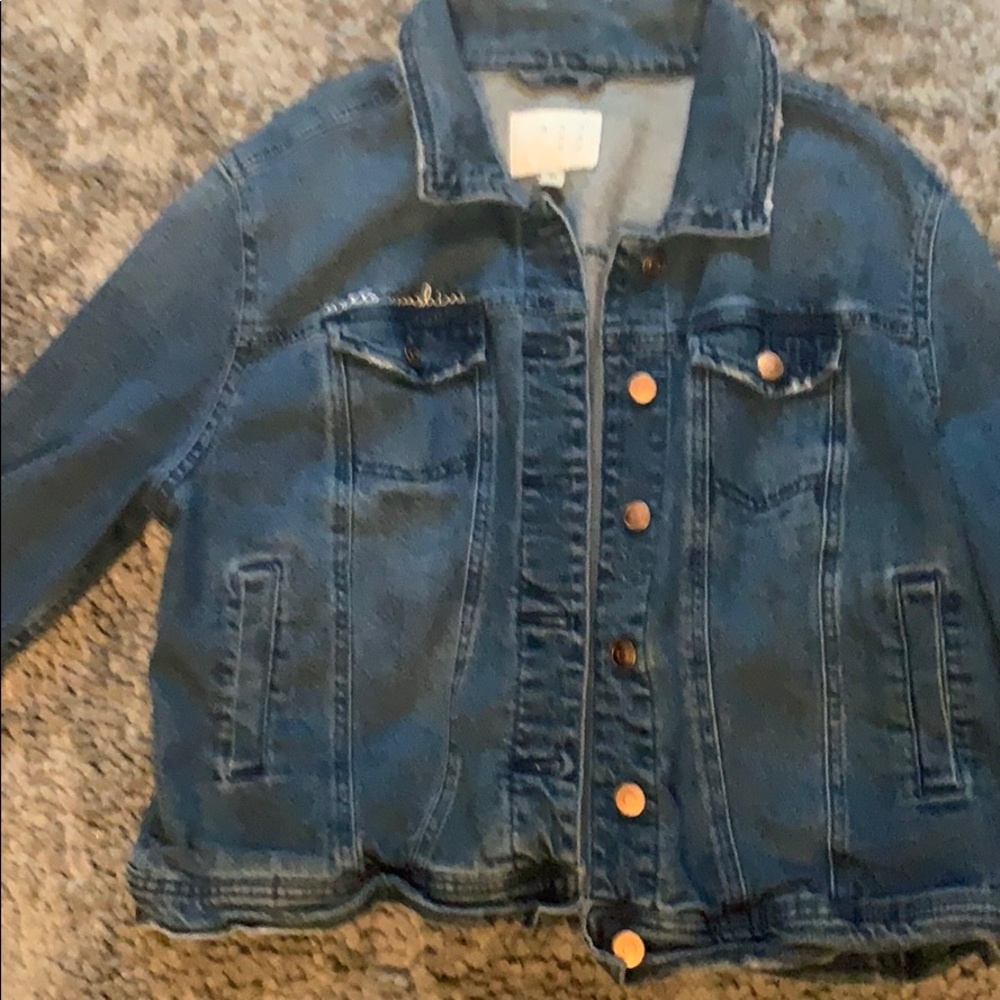Jean Jacket - Picture 2 of 3